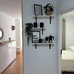 The Vistamar 158 Apartment *